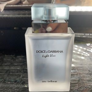 Dolce & Gabbana light blue eau intense